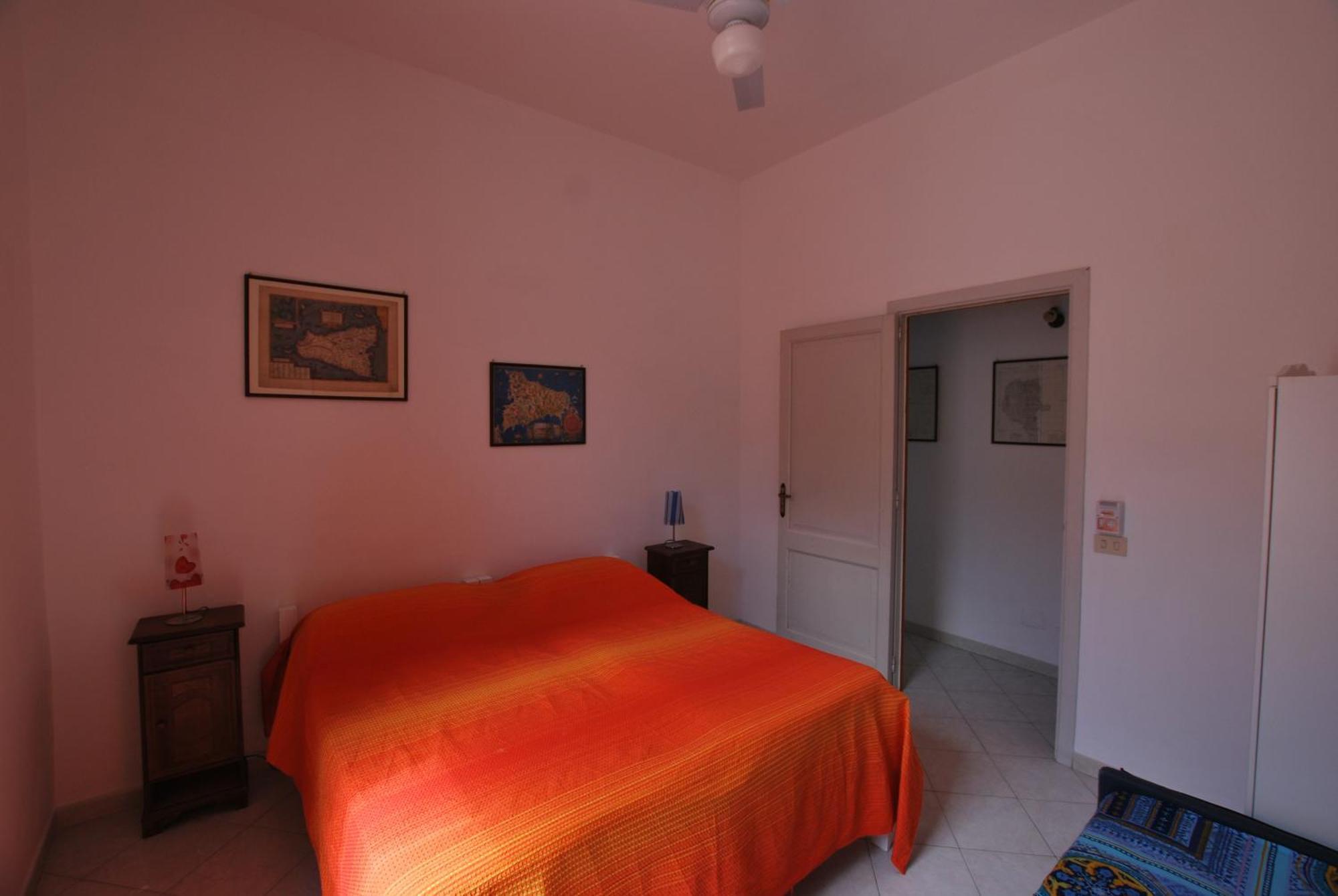 Vulcanoconsult Appartamenti Spiaggia Lipari  Rum bild
